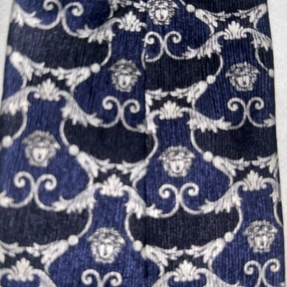 VERSACE Medusa Men's Silk Tie - Picture 4 of 6